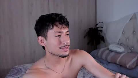 Snapshot of dimitri_targaryen chatting on October 14, 7:32 pm Fabian online show from October 14, 7:32 pm