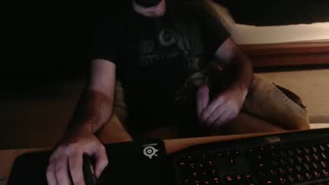 dye-AH-juh-neez online show from October 26, 1:18 am