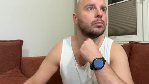 diogotenerife online show from November 30, 6:21 pm