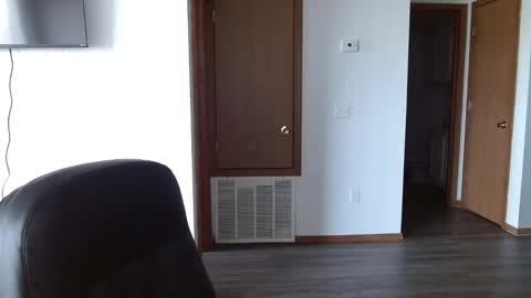 Dirk Diggler online show from February 26, 6:11 pm