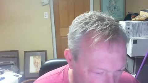 Snapshot of dirkpitt223 chatting on December 12, 1:28 pm DirtkPitt Fun guy working online show from December 12, 1:28 pm