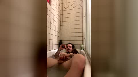 dirtsdirt1 online show from March 19, 3:21 am