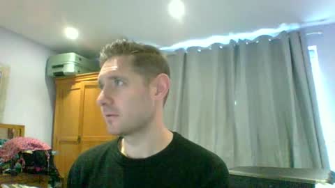 Exhibitionist Ben online show from December 15, 12:13 pm