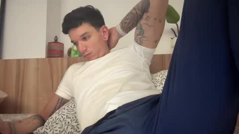Snapshot of dirtyprettyboi chatting on March 10, 7:00 am buy tokens with link online show from March 10, 7:00 am