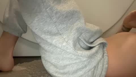 Snapshot of dirtyprettyboi chatting on October 4, 9:03 am buy tokens with link online show from October 4, 9:03 am