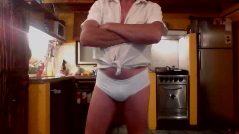 discretopasivo online show from November 30, 1:07 am