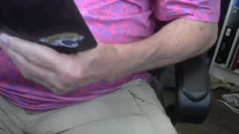 divad74 online show from April 17, 6:54 pm