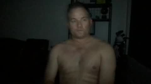 Snapshot of djswpyv chatting on October 15, 7:38 am TriflinYoBitch online show from October 15, 7:38 am