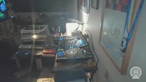 DJToyMaster online show from April 5, 4:53 am