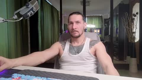 Silverhand online show from April 7, 5:18 am