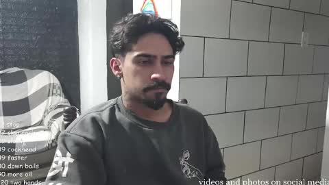 Snapshot of dmacedo96 chatting on October 14, 3:46 am AmigodotadoZL online show from October 14, 3:46 am