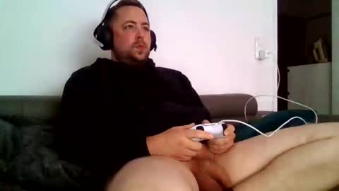 dombio_12 online show from September 12, 5:46 pm