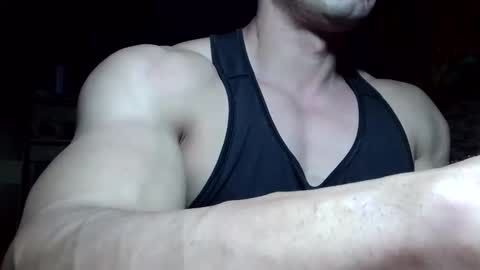Snapshot of dominatemuscle chatting on October 7, 6:12 pm Kevin online show from October 7, 6:12 pm