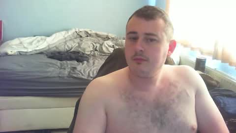 dominicb03 online show from September 11, 9:41 am