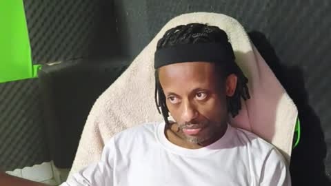 dondiego5511 online show from March 24, 2:28 am