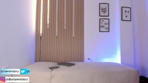 dorian_mystery online show from June 20, 3:00 am