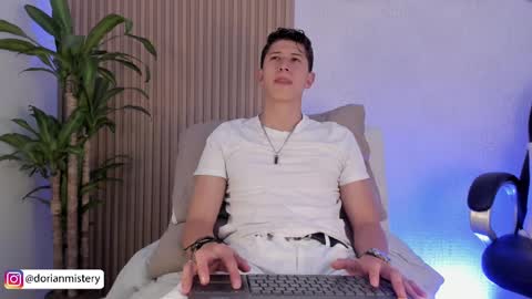 dorian_mystery online show from September 30, 1:01 am