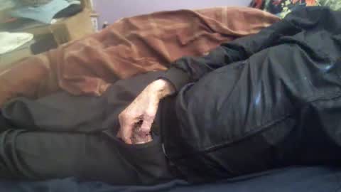 Hello  welcome to Slutsville  I am the Naked Chef  really  but you may call me Peter online show from April 10, 11:39 am