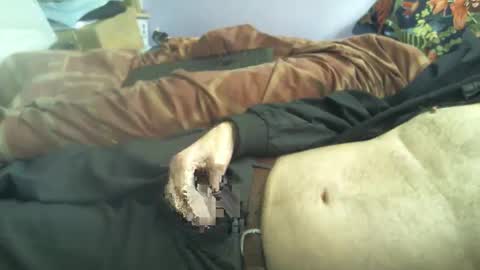 Hello  welcome to Slutsville  I am the Naked Chef  really  but you may call me Peter online show from April 15, 3:56 pm