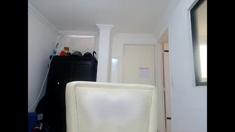 dostrian online show from December 30, 2:19 pm