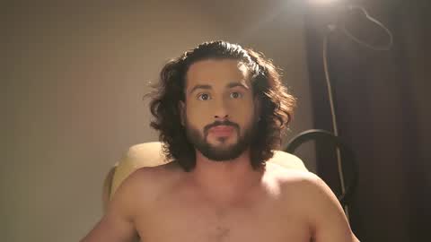 Keen online show from November 11, 9:31 pm