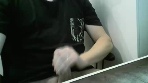 doudoudou online show from February 17, 8:41 pm