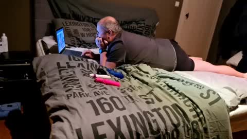 Danny online show from December 6, 10:19 pm