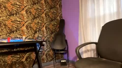 MrPirated online show from January 10, 4:51 pm