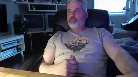 dr_dave20 online show from May 29, 7:24 pm