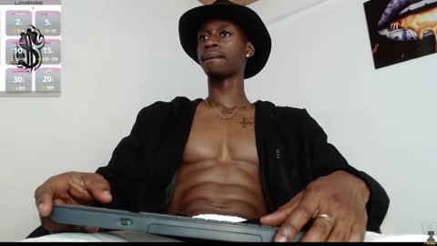 Drake 23 online show from March 3, 2:42 pm