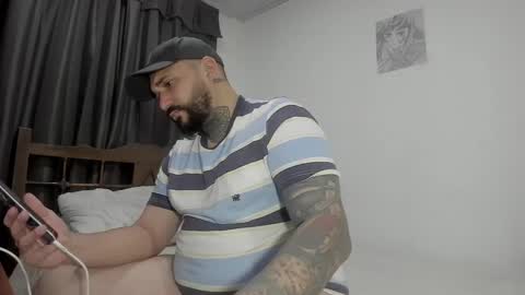 drake whitee Independent Model online show from March 9, 3:55 am