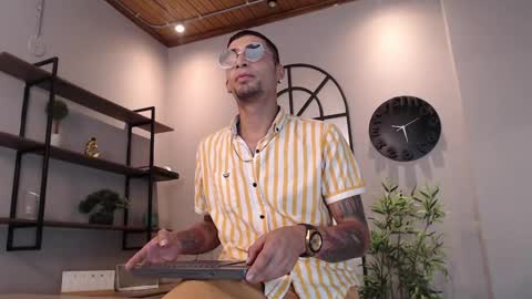 Drake Neuman online show from February 1, 7:34 pm