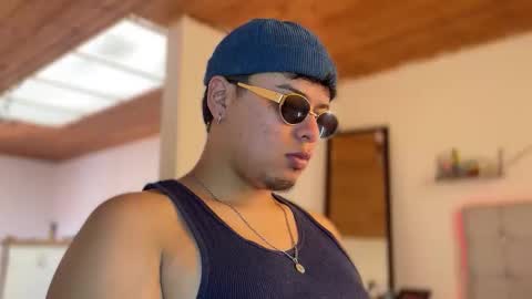 drakeeee online show from February 4, 3:51 pm