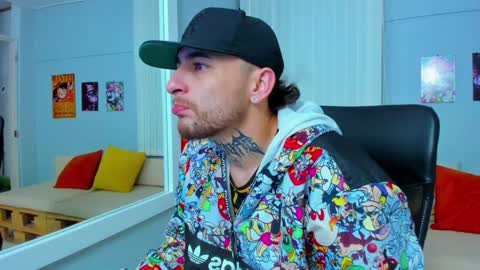 Snapshot of drako_lamar chatting on January 9, 12:19 pm Drako online show from January 9, 12:19 pm