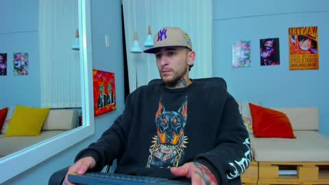 Snapshot of drako_lamar chatting on January 10, 12:26 pm Drako online show from January 10, 12:26 pm