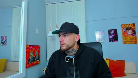 Snapshot of drako_lamar chatting on January 17, 12:21 pm Drako online show from January 17, 12:21 pm