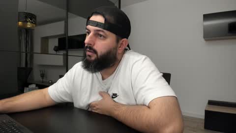 DravenPeak online show from October 9, 6:57 pm