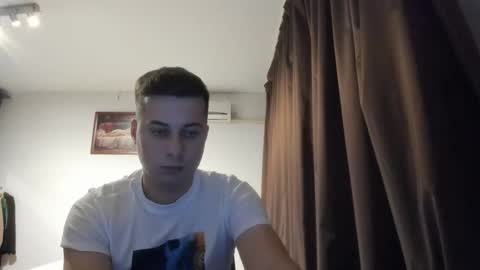 Johnny online show from November 3, 6:53 pm