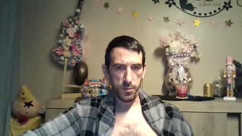 dreamguy38 online show from November 12, 5:24 am