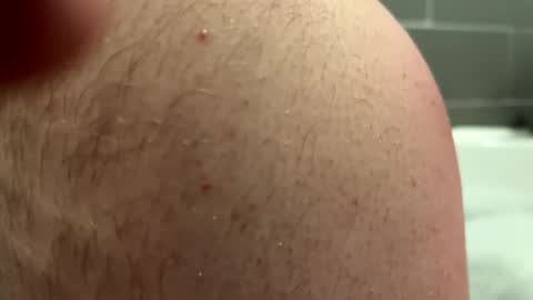 dressedupsissy online show from December 19, 9:45 pm