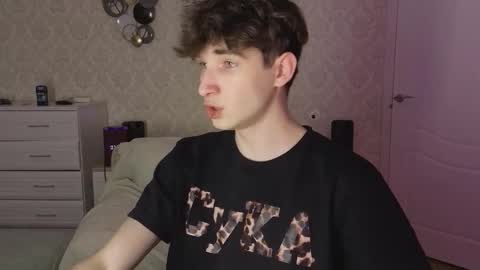 Mark online show from March 11, 10:06 pm