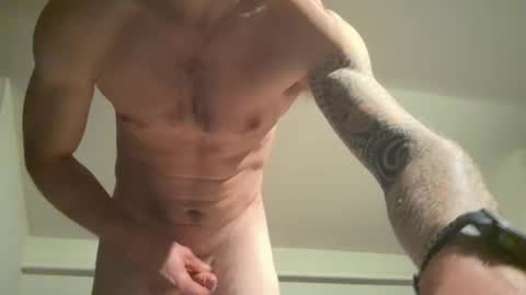 Snapshot of drjonzo chatting on October 26, 10:34 pm Drjonzo365 online show from October 26, 10:34 pm