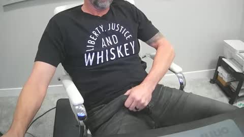 D Ship online show from February 26, 8:20 pm