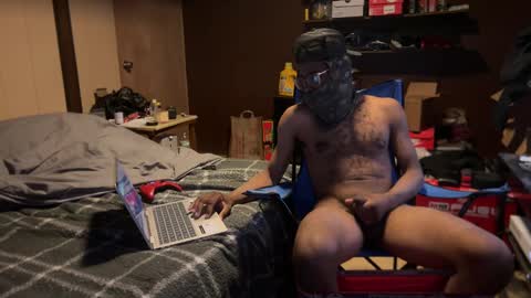 DtaughtU online show from December 21, 7:13 am