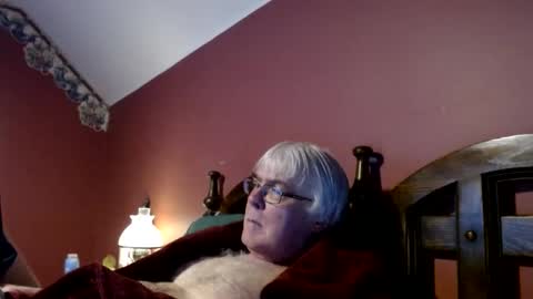 Doug online show from February 24, 2:08 am