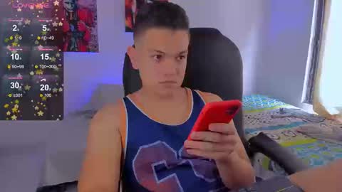 Snapshot of dunkan_kravitz chatting on September 15, 5:03 pm Dunkan Kravitz online show from September 15, 5:03 pm