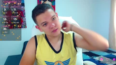 Snapshot of dunkan_kravitz chatting on December 14, 6:52 pm Dunkan Kravitz online show from December 14, 6:52 pm
