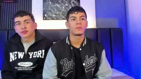 Thomas and Noah online show from November 20, 12:15 pm