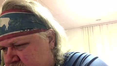 Dusty online show from December 16, 11:28 pm