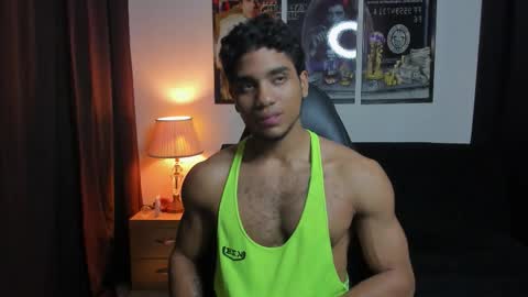 DUSTYN MICHELLE online show from January 18, 11:29 pm